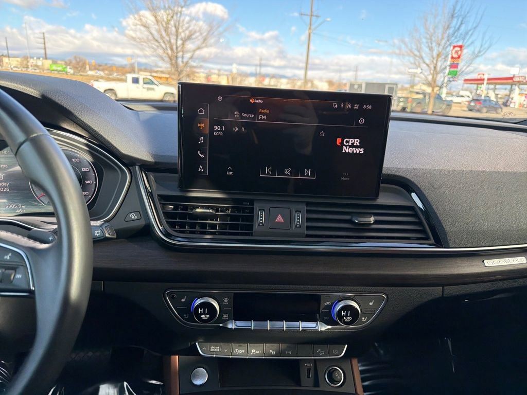 Used 2023 Audi Q5 2.0T Prestige w/ Prestige Package image 18