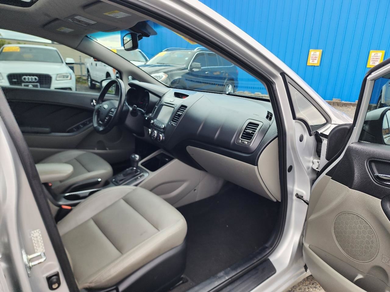 Used 2016 Kia Forte EX w/ EX Premium Package FWD image 29