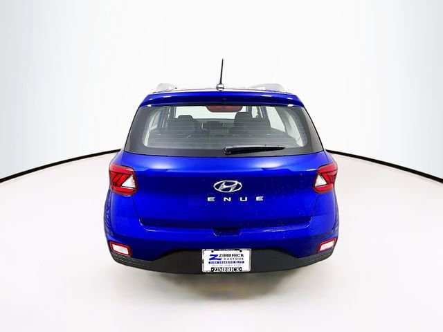 Certified 2025 Hyundai Venue SEL image 8