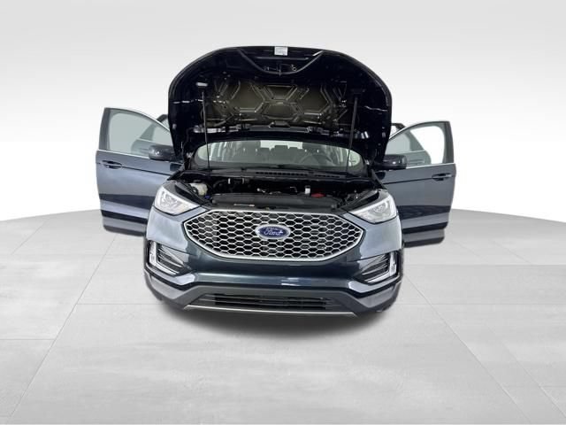 Used 2024 Ford Edge SEL w/ Convenience Package AWD/4WD image 12