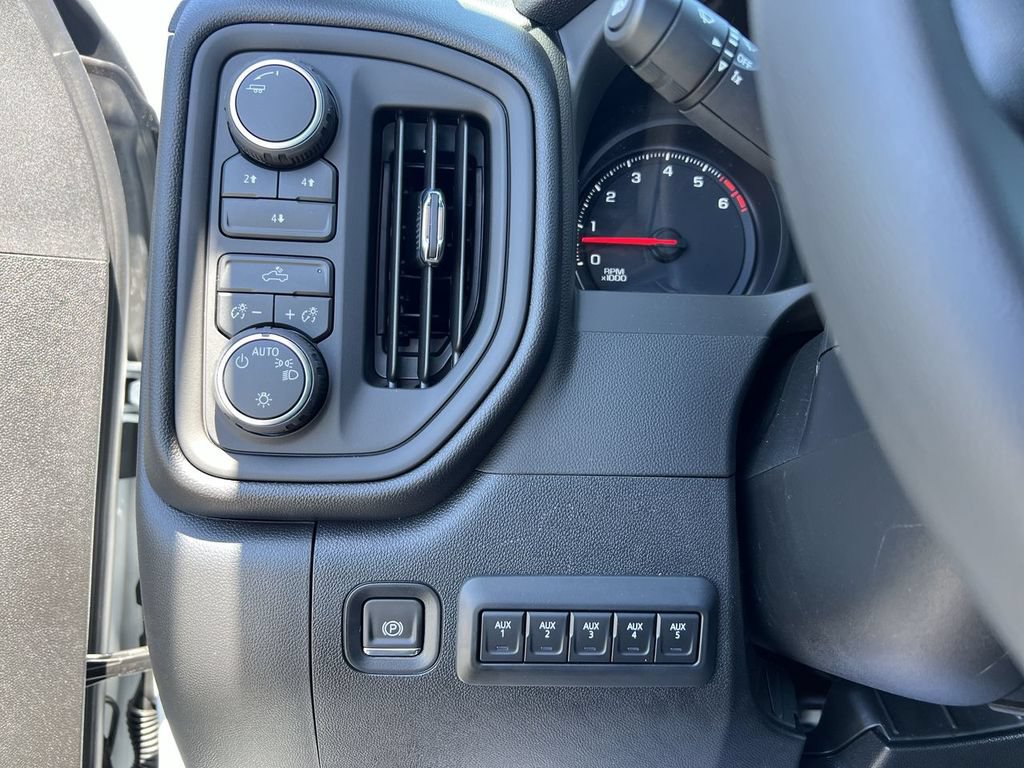 New 2026 Chevrolet Silverado 2500 W/T w/ WT Convenience Package AWD/4WD image 21