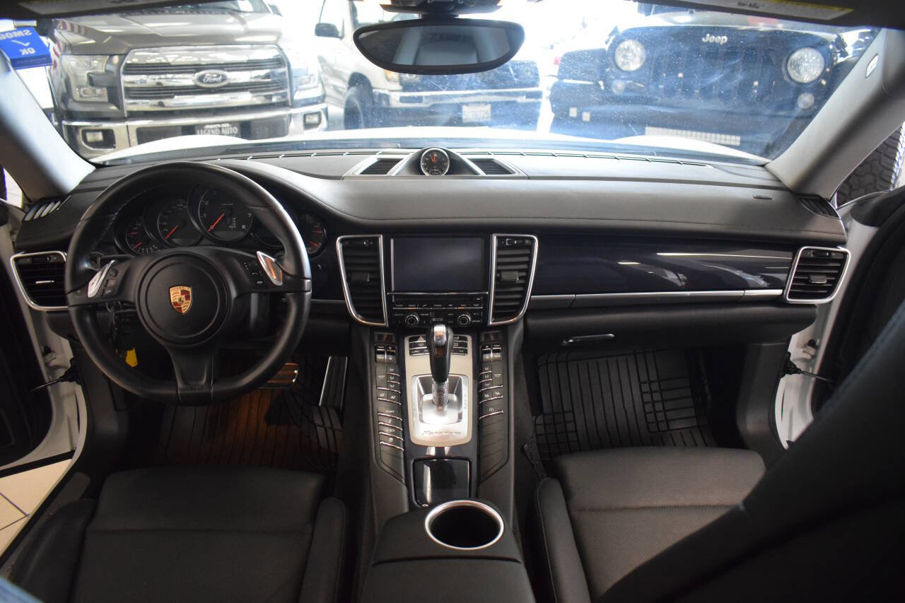 Used 2014 Porsche Panamera 4 image 43