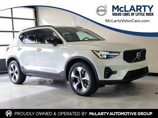 New 2026 Volvo XC40 B5 Plus w/ Protection Package Premier