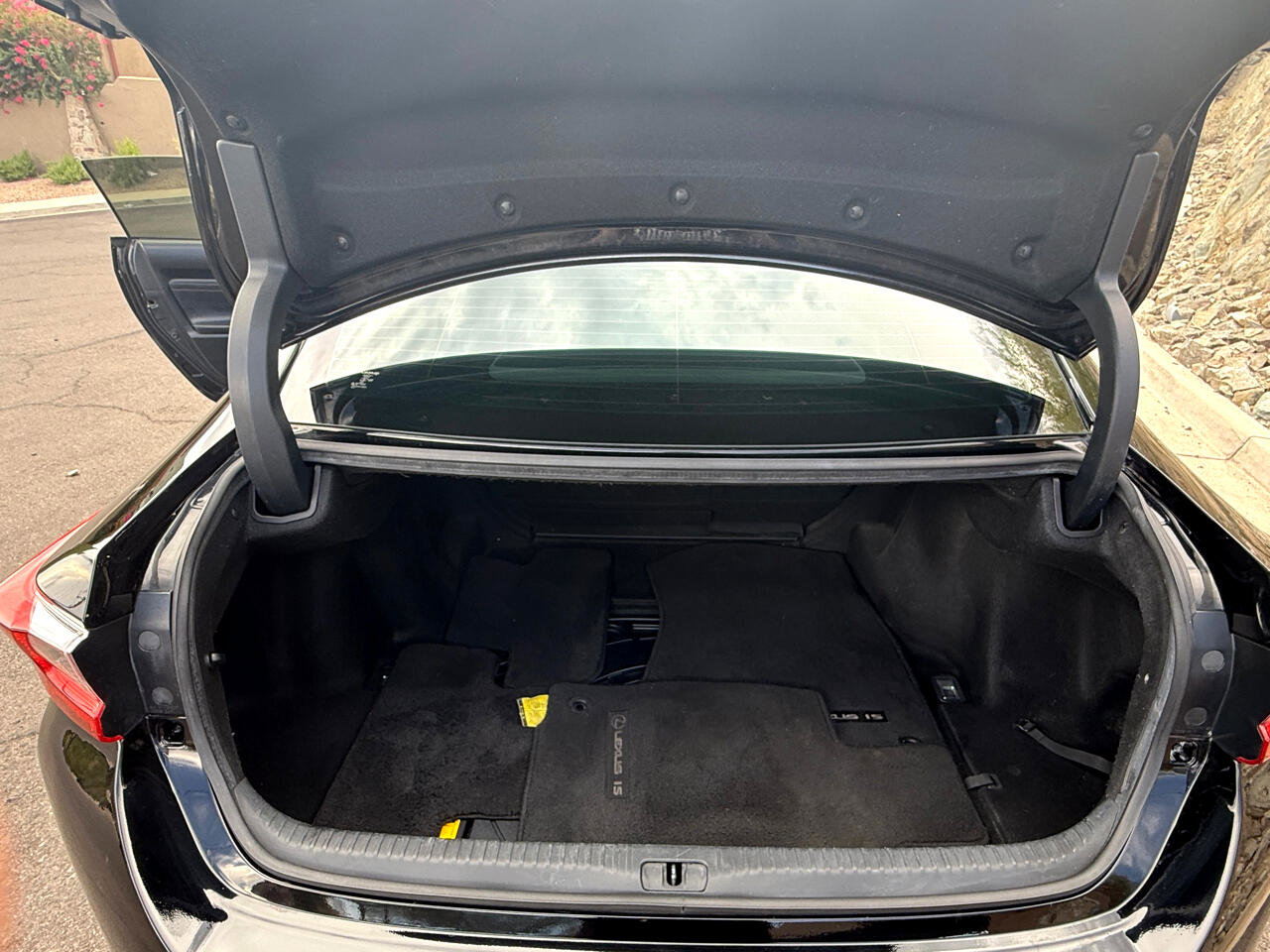 Used 2015 Lexus RC 350 w/ Navigation System Package image 30