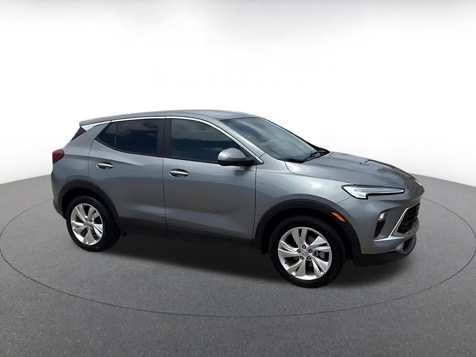 Used 2025 Buick Encore GX Preferred image 2