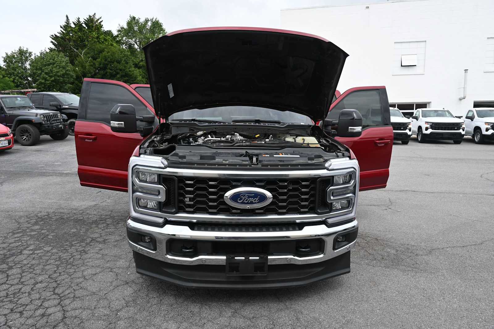 Used 2025 Ford F350 Lariat w/ Lariat Ultimate Package AWD/4WD image 45