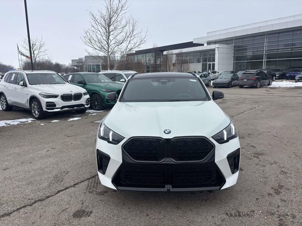 New 2026 BMW X2 xDrive28i w/ Technology Package image 2