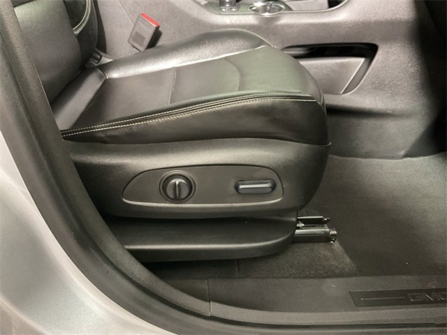 Used 2022 GMC Terrain SLT image 35