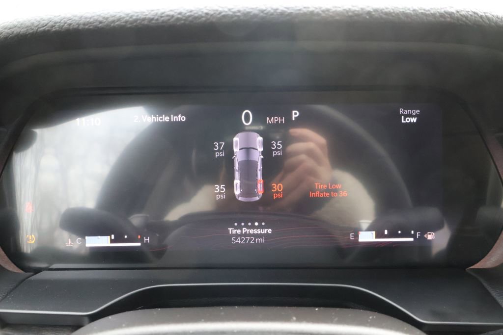 Used 2024 Jeep Grand Cherokee Limited image 27