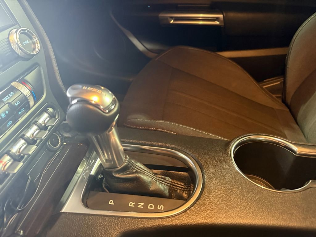 Used 2021 Ford Mustang Coupe w/ Equipment Group 101A image 27