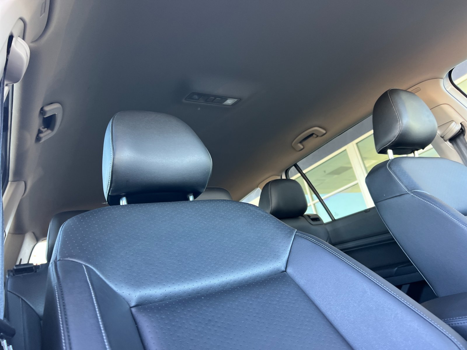 Used 2019 Volkswagen Atlas SE AWD/4WD image 18