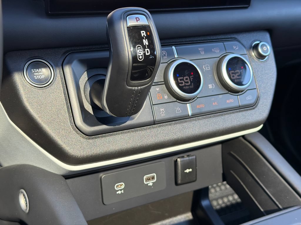 Used 2024 Land Rover Defender 130 S AWD/4WD image 29