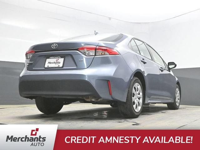 Used 2025 Toyota Corolla LE FWD image 35