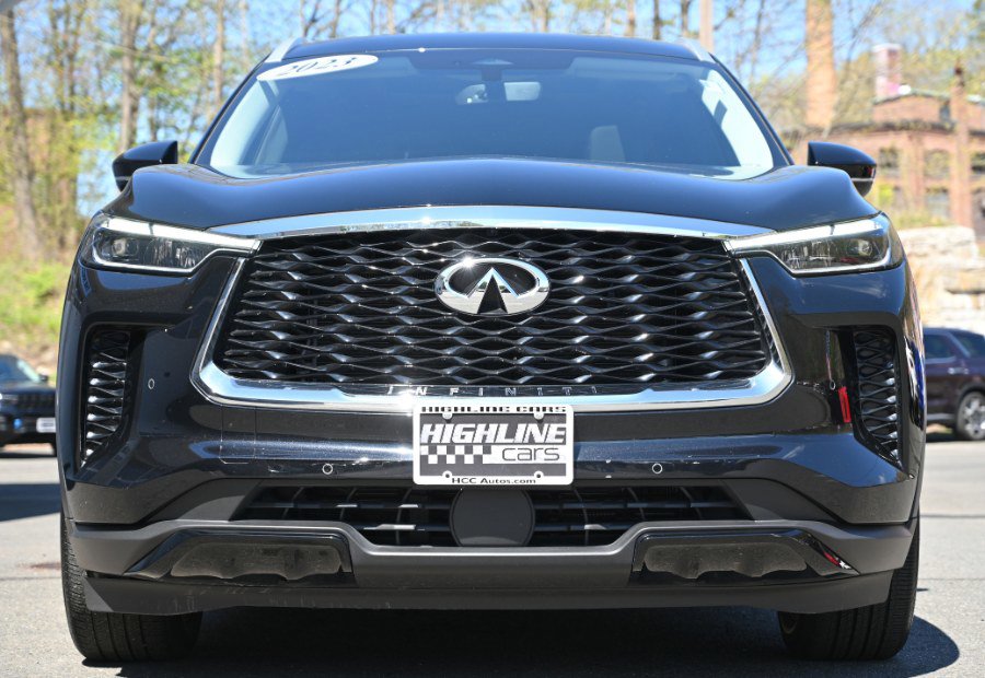Used 2023 INFINITI QX60 Luxe w/ Cargo Package AWD/4WD image 10