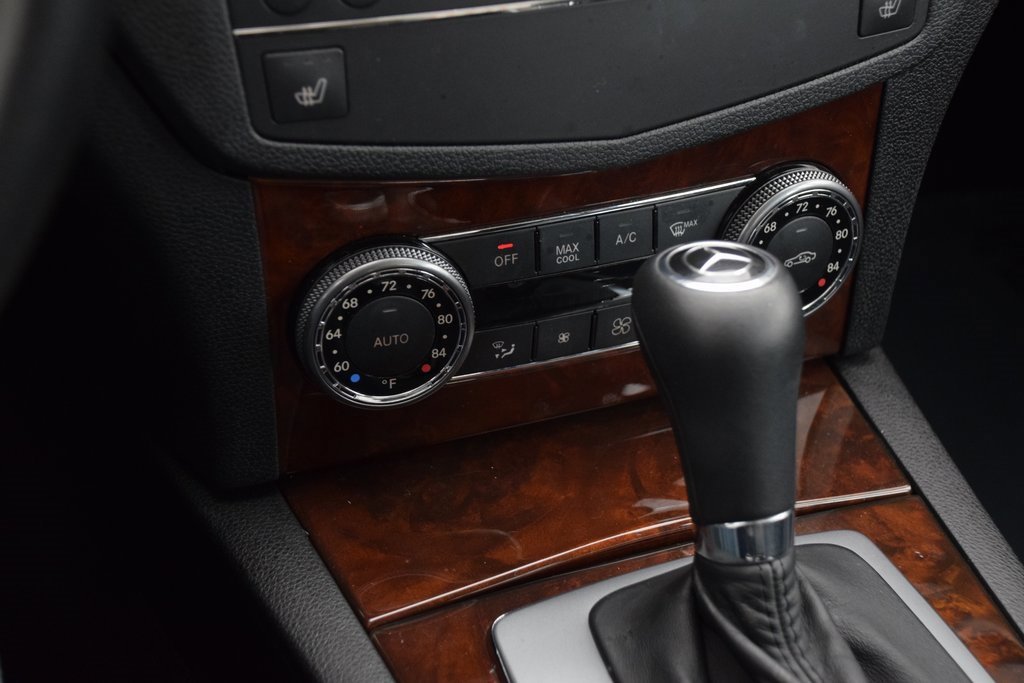 Used 2008 Mercedes-Benz C 300 Sedan image 24