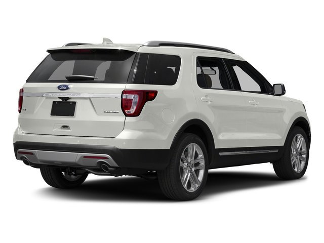 Used 2017 Ford Explorer XLT AWD/4WD image 2