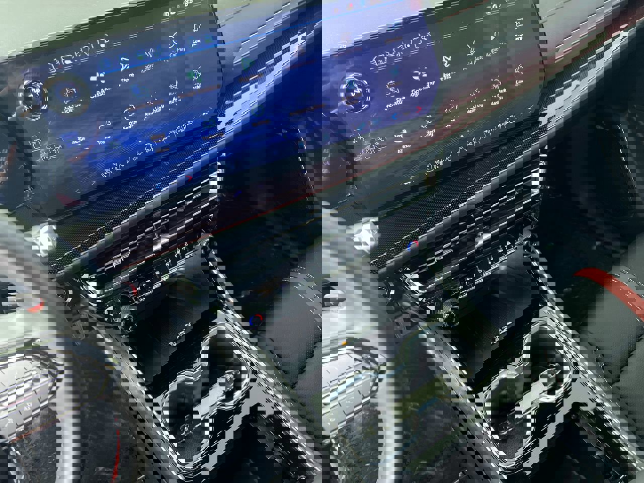 Used 2024 Chevrolet Traverse RS w/ LPO, Floor Liner Package image 23