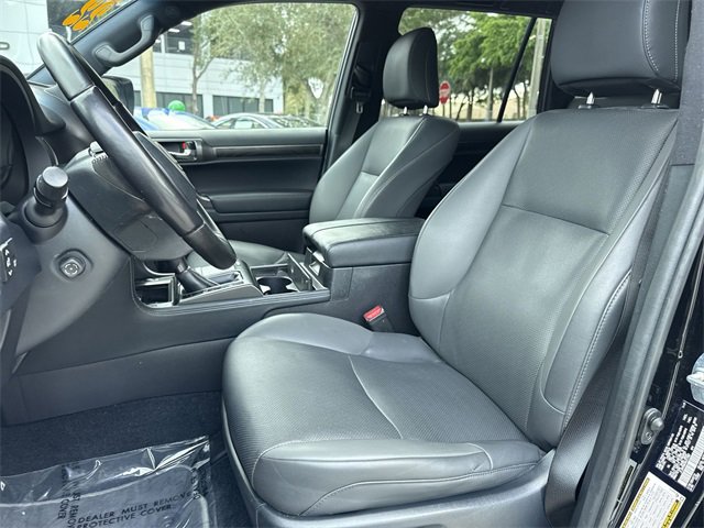 Used 2022 Lexus GX 460 image 11