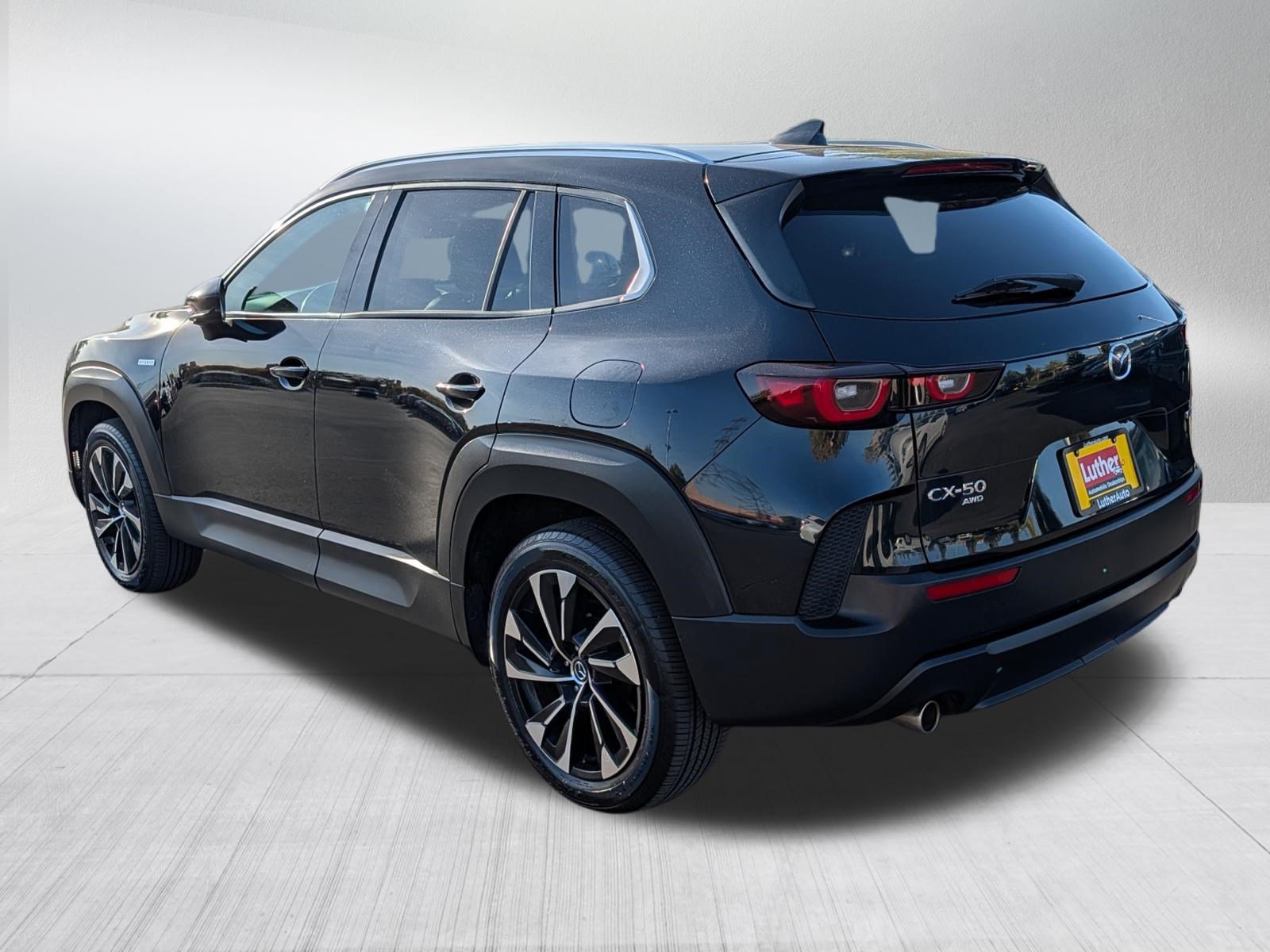 Used 2025 MAZDA CX-50 2.5 Hybrid w/ Premium Plus Pkg AWD/4WD image 5
