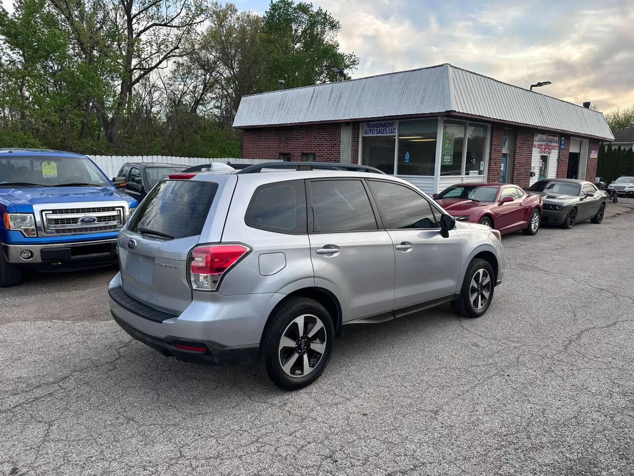 Used 2017 Subaru Forester 2.5i w/ Alloy Wheel Package AWD/4WD image 6