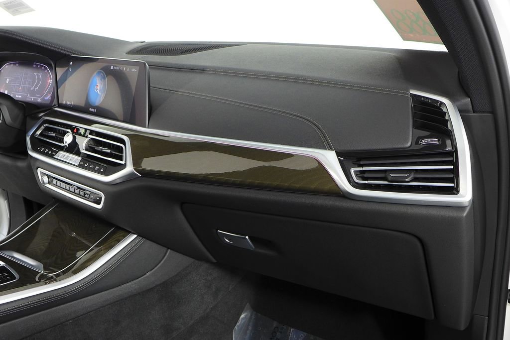 Used 2023 BMW X5 sDrive40i w/ Premium Package RWD image 14