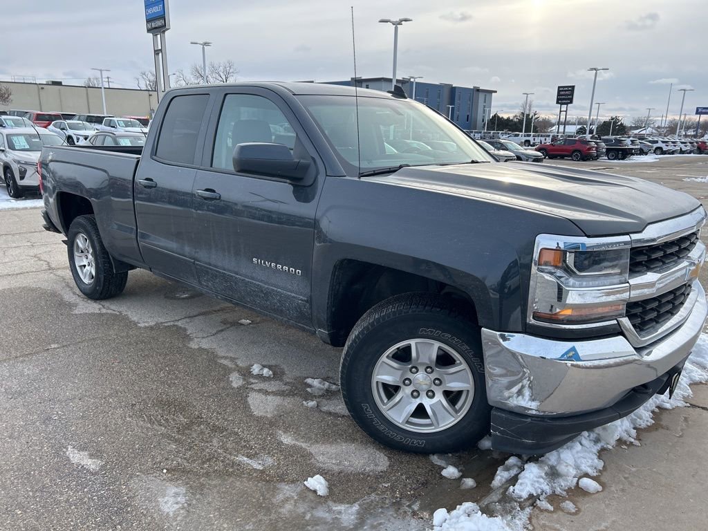 Used 2018 Chevrolet Silverado 1500 LT image 4