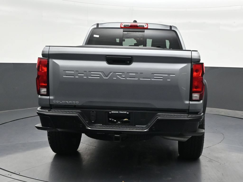 Used 2025 Chevrolet Colorado Trail Boss AWD/4WD image 4