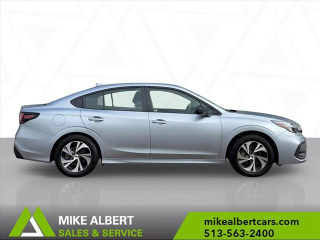 Used 2024 Subaru Legacy image 2