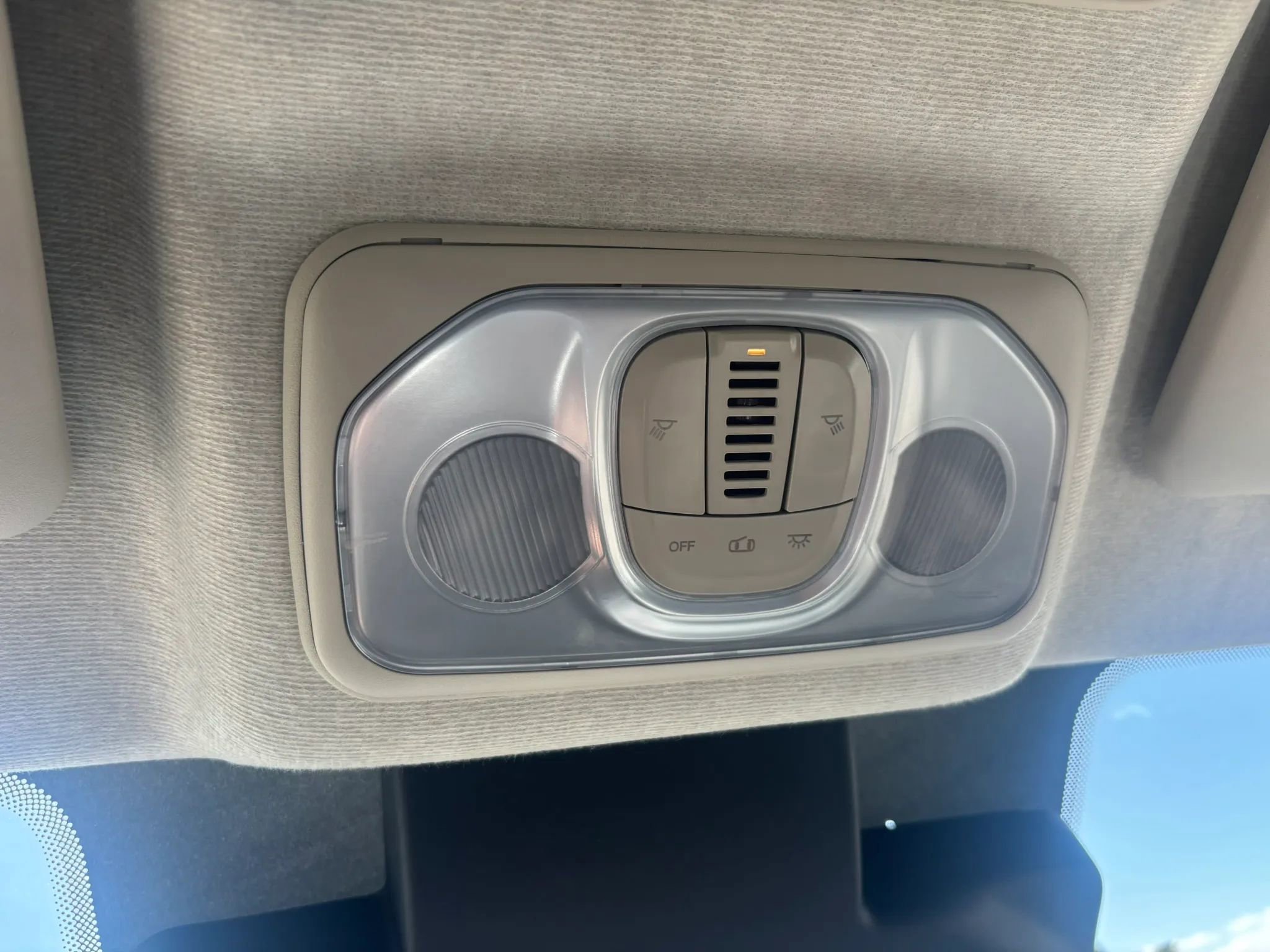 Used 2026 RAM ProMaster 2500 w/ Convenience Group FWD image 26