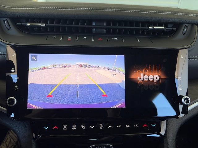 New 2026 Jeep Grand Cherokee L Limited w/ Limited Altitude Package AWD/4WD image 13