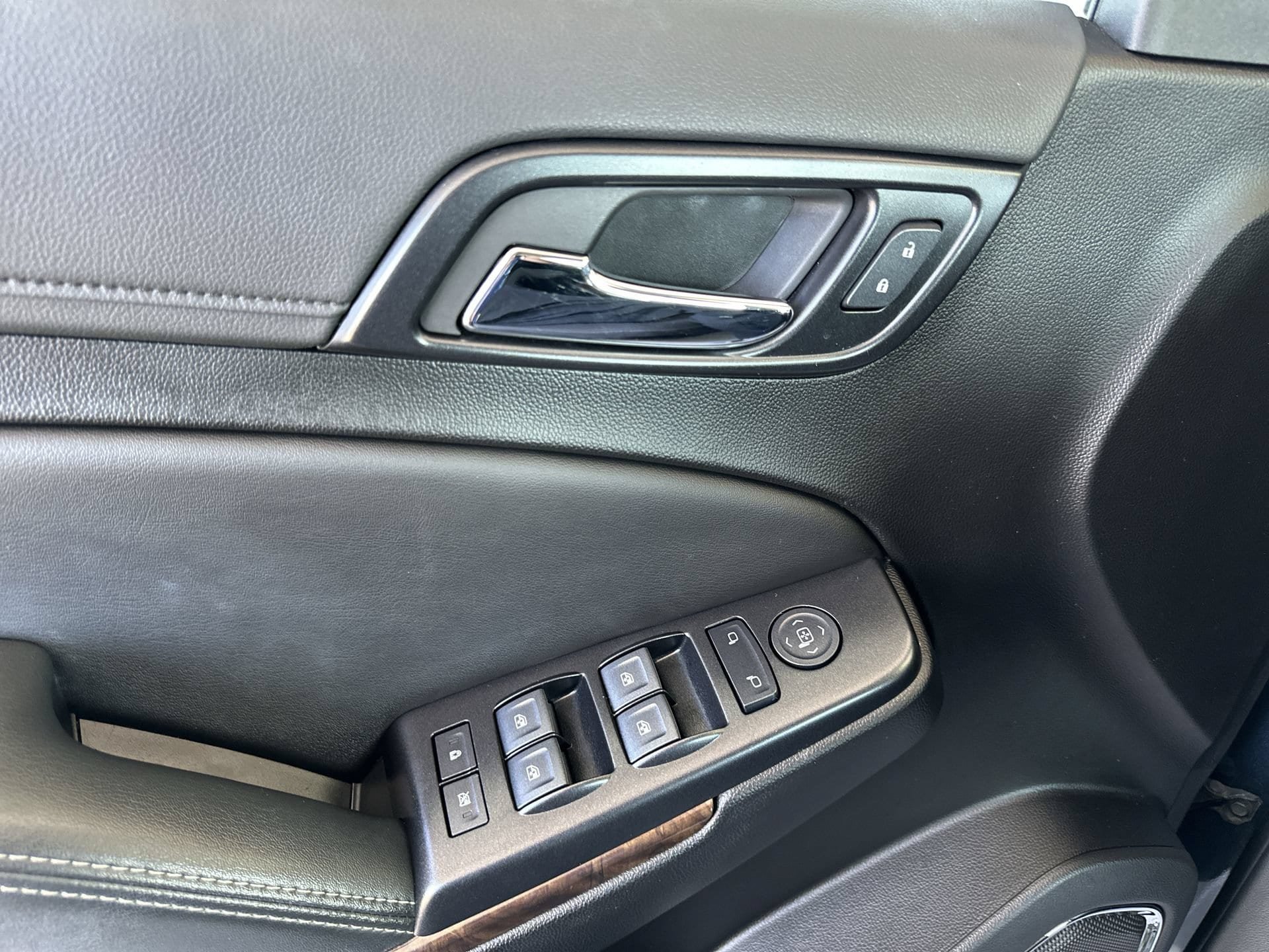 Certified 2020 Chevrolet Tahoe LS RWD image 21