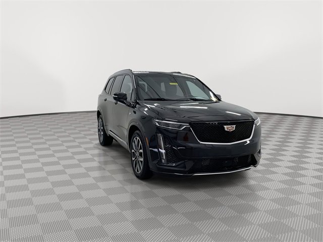 Certified 2025 Cadillac XT6 Sport w/ Platinum Package image 2