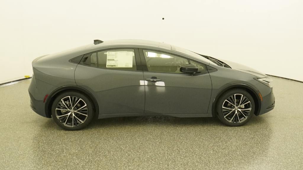 New 2026 Toyota Prius XLE FWD image 11