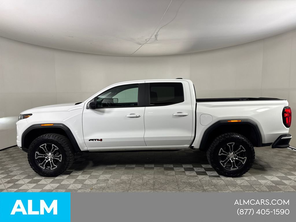 Used 2024 GMC Canyon AT4 image 11