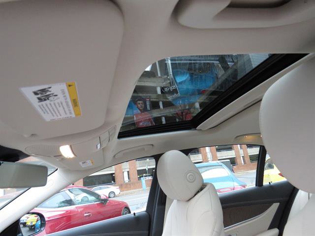 Used 2022 Mercedes-Benz E 350 4MATIC Sedan image 22