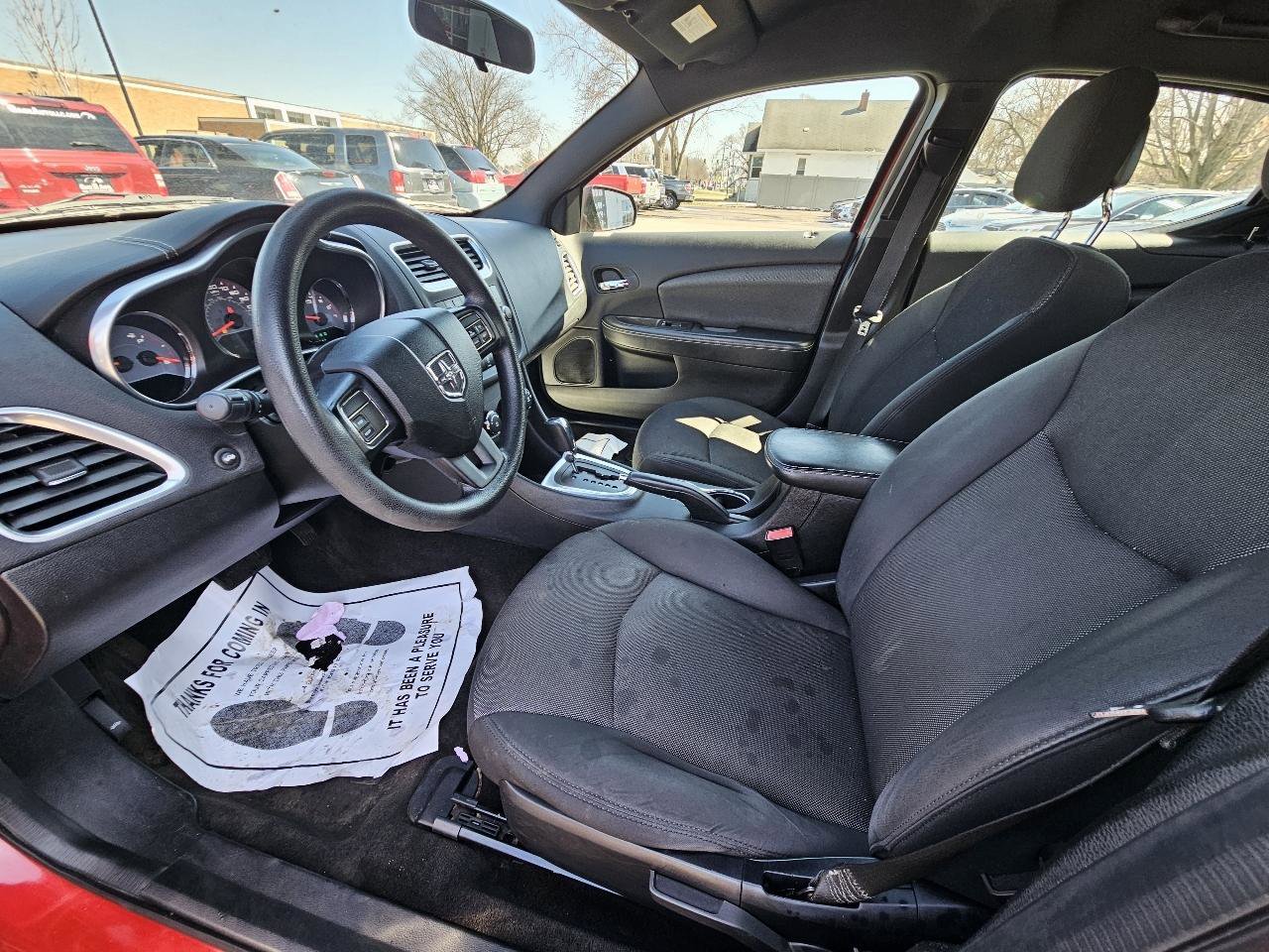 Used 2013 Dodge Avenger SE image 17