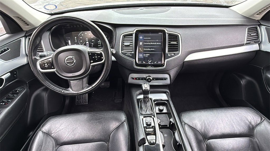 Used 2018 Volvo XC90 T5 Momentum w/ Convenience Package image 7