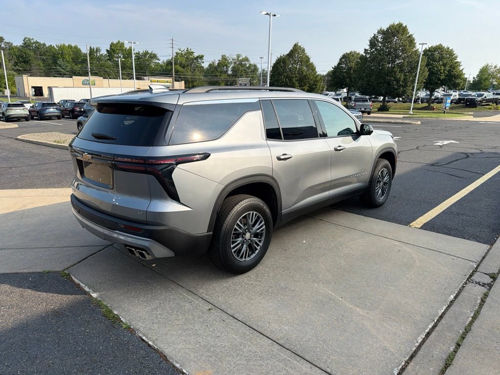 Certified 2024 Chevrolet Traverse LT FWD video 3
