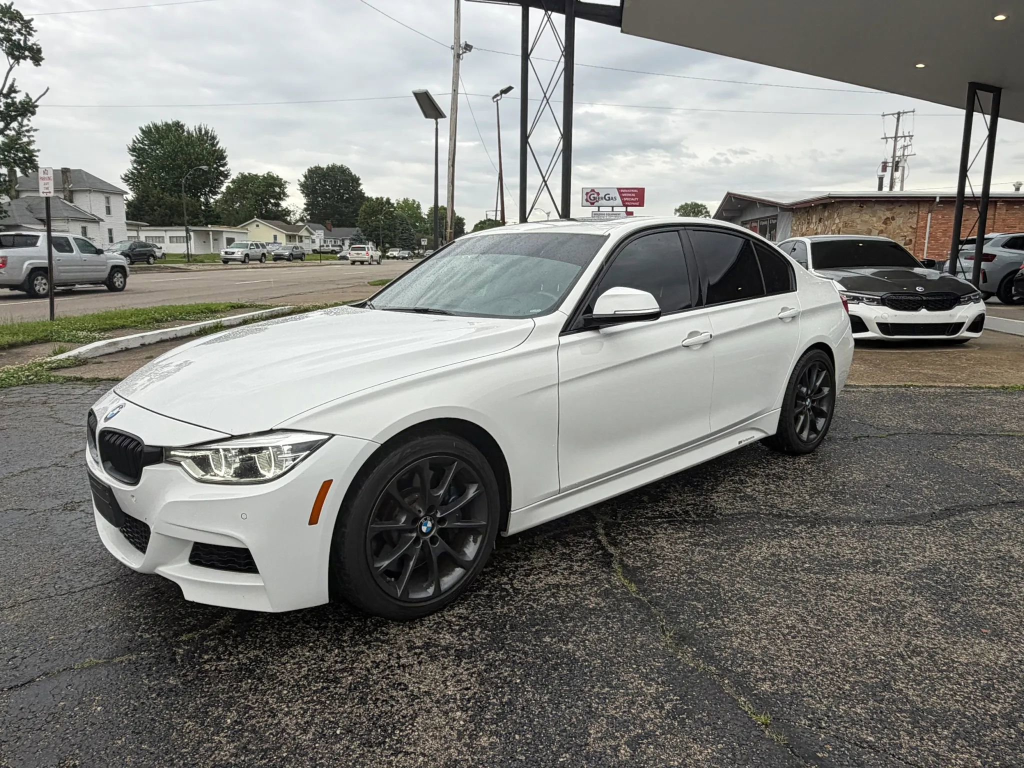 Used 2018 BMW 340i Sedan RWD image 4