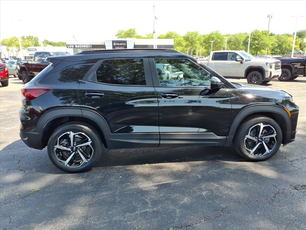 Used 2023 Chevrolet TrailBlazer RS w/ Convenience Package FWD image 8