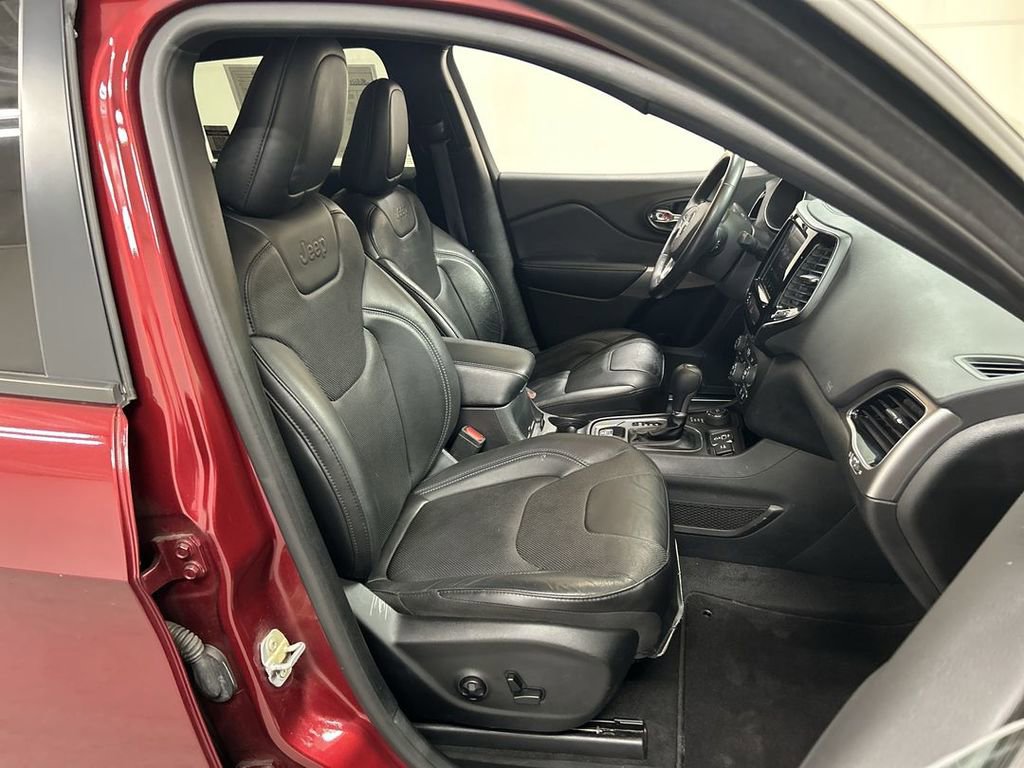 Used 2020 Jeep Cherokee High Altitude image 23