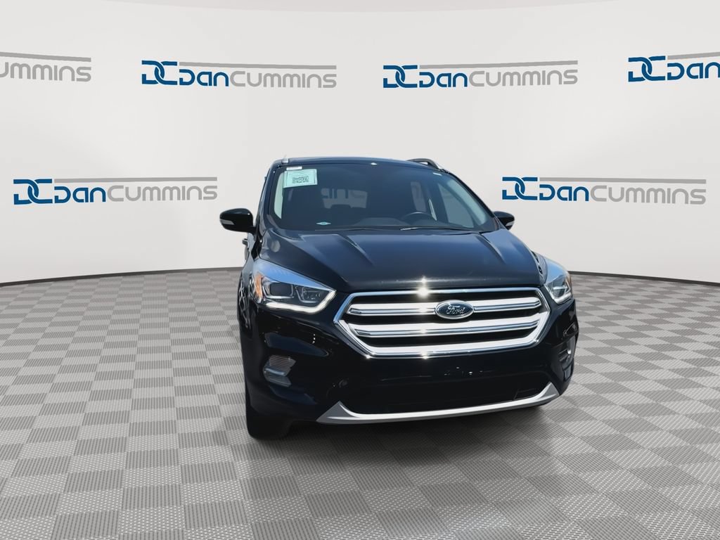 Used 2019 Ford Escape Titanium AWD/4WD image 3