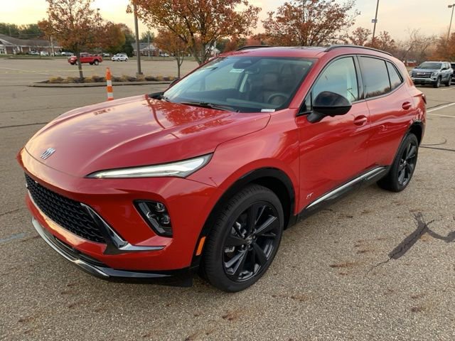 New 2025 Buick Envision Sport Touring image 8