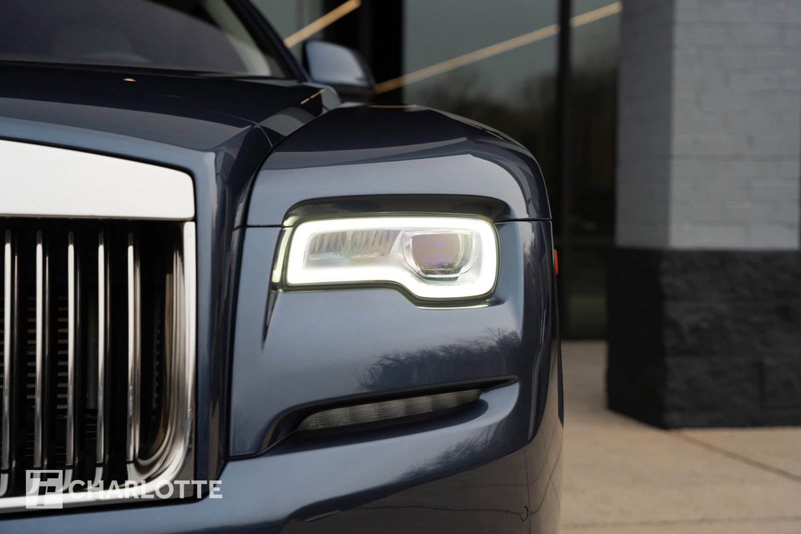 Used 2019 Rolls-Royce Wraith image 6