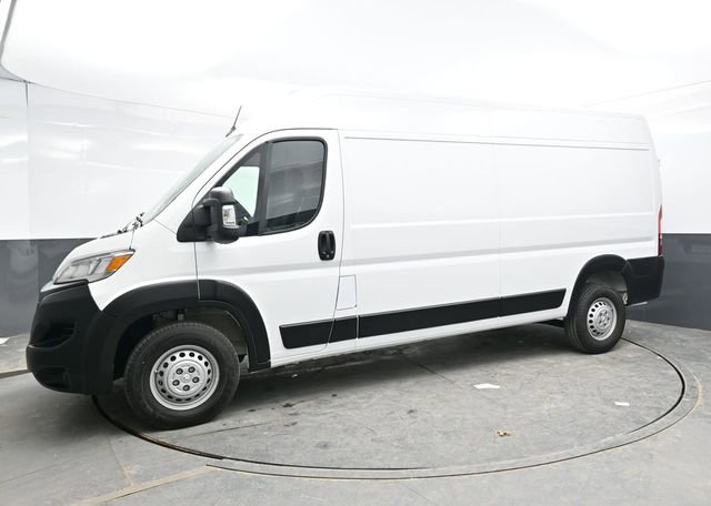 Used 2025 RAM ProMaster 2500 w/ Convenience Group image 3