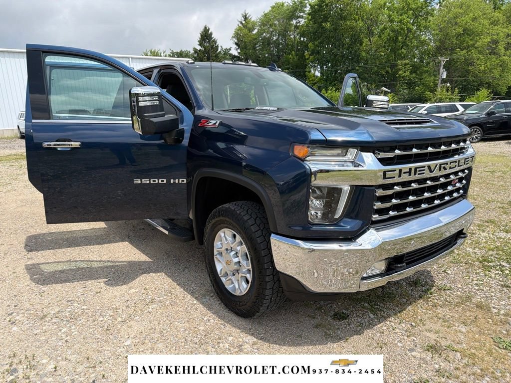 Used 2022 Chevrolet Silverado 3500 LTZ w/ LTZ Plus Package AWD/4WD image 35