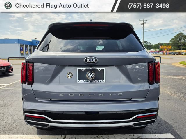 Used 2021 Kia Sorento S w/ Panoramic Sunroof Package FWD image 6