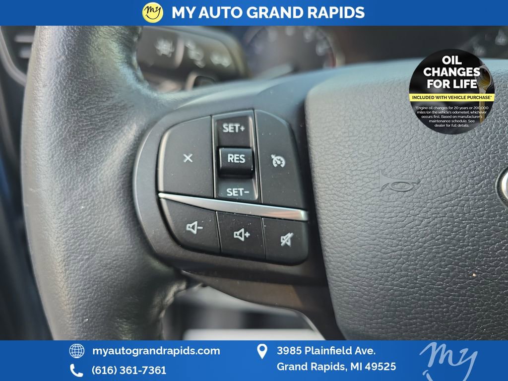 Used 2020 Ford Explorer XLT w/ Comfort Package image 15