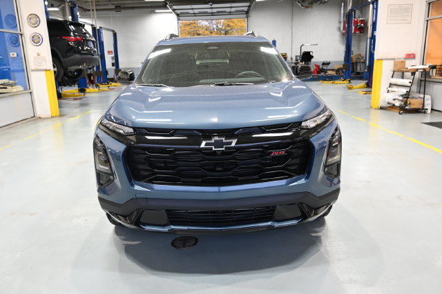 New 2027 Chevrolet Equinox RS w/ Convenience Package III AWD/4WD image 2
