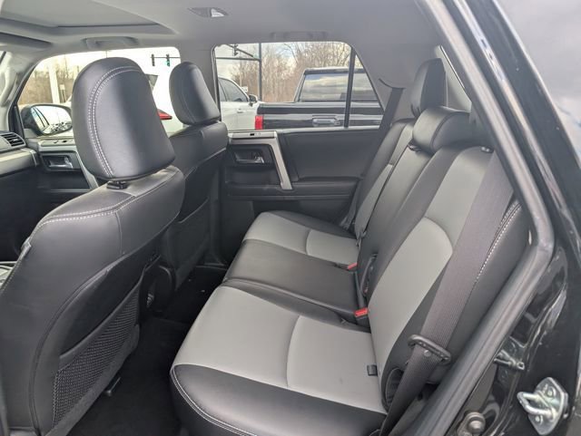 Used 2021 Toyota 4Runner SR5 Premium w/ Moonroof Package image 9